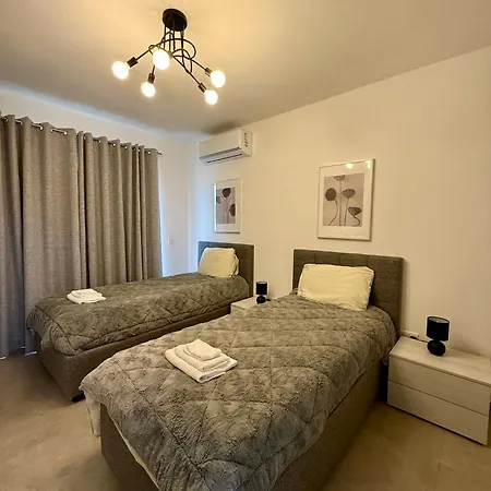Calypso Grand Oasis, 3 Bdr Luxury Apartment Xagħra