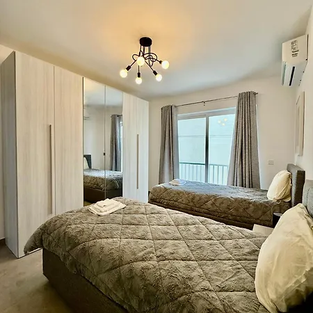 Calypso Grand Oasis, 3 Bdr Luxury Apartment Apartament *