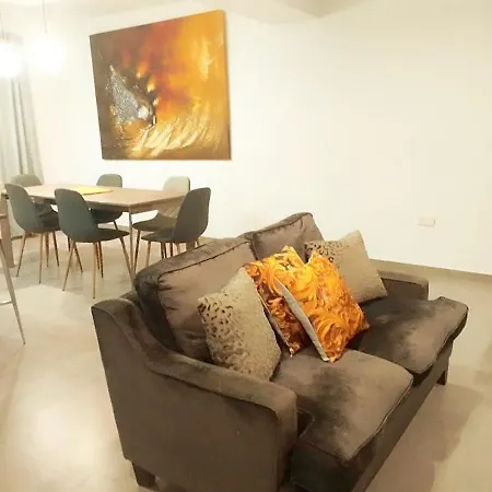 Calypso Grand Oasis, 3 Bdr Luxury Apartamento *