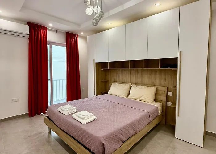 Modern & Peaceful 3 Bedroom - Apartament