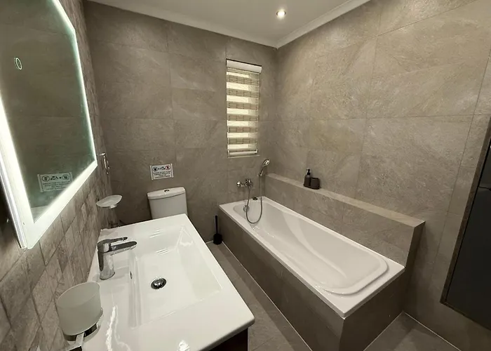 Apartament Modern & Peaceful 3 Bedroom -